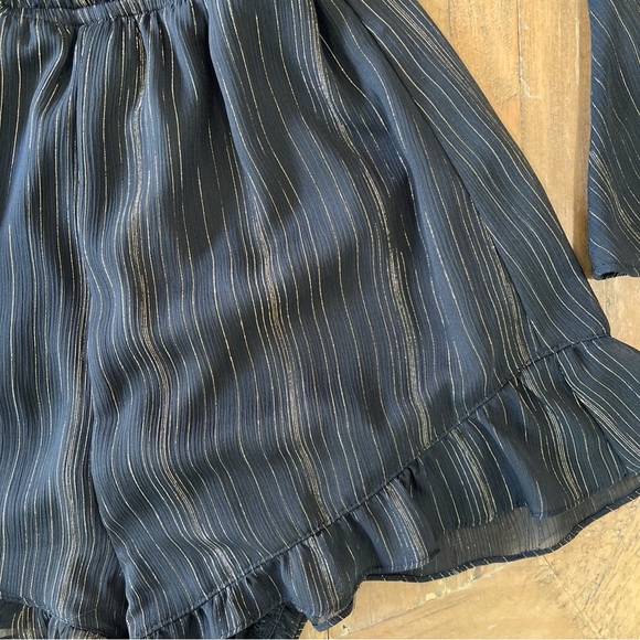 Show me Your Mumu Romper Bell Sleeve Sparkle And Shine Metallic Mini Small - Picture 3 of 12
